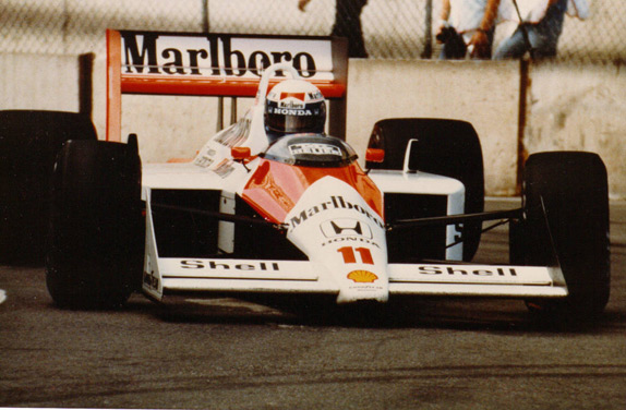 Ален Прост на Гран При Детройта 1988 года. Фото McLaren Ален Прост на Гран При Детройта 1988 года. Фото McLaren