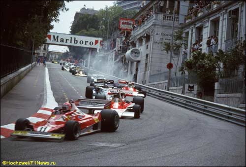 Ferrari 312T2 - одна из лучших машин Мауро Форгьери - успешно использовалась Скудерией в 1976 и 1977 годах