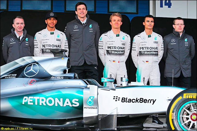 Презентация Mercedes в Хересе
