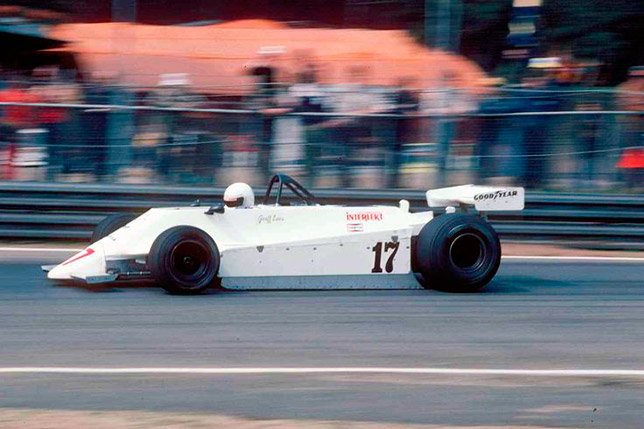 Дэвид Кеннеди за рулём Shadow DN12
