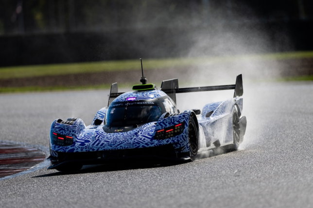 Гиперкар Ford на тестах в Сильверстоуне, фото Ford Racing