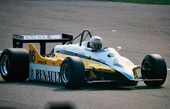 Рене Арну на Гран При Италии 1982 года. Фото Renault Sport
