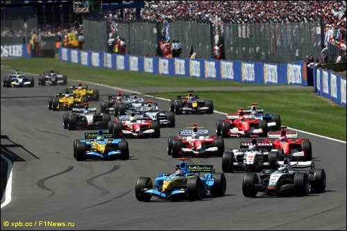 Старт Гран При Великобритании 2005 года