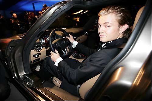 Нико Росберг за рулем Mercedes на Ball des Sports в 2010 году