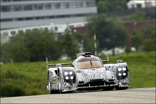 Спортпрототип Porsche LMP1