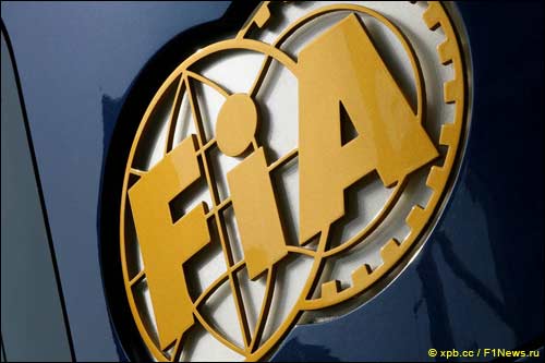 Эмблема FIA