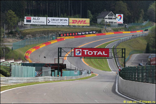Поворот Eau Rouge
