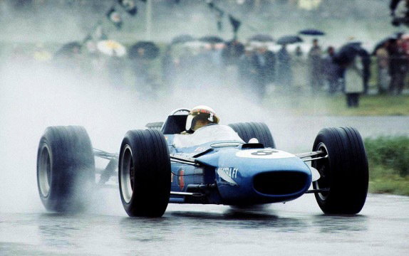 Джеки Стюарт за рулём Matra MS10 на пути к победе в Гран При Нидерландов, 1968 год, фото пресс-службы Rolex
