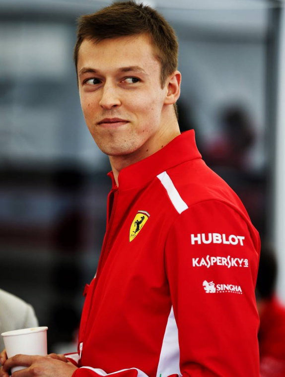 В 2018 году Даниил Квят сотрудничал с Ferrari