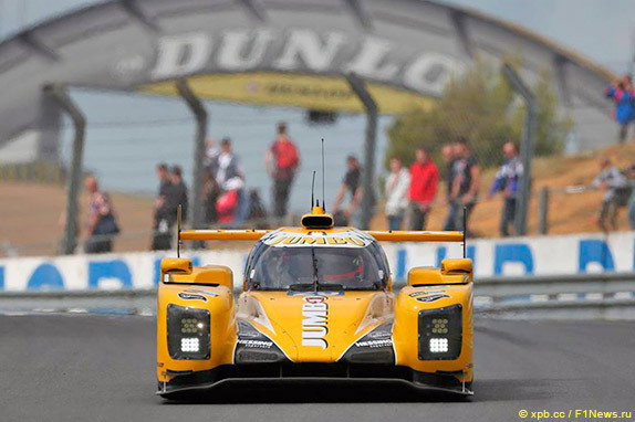 Dallara команды Racing Team Nederland экипажа Рубенса Баррикелло, Яна Ламмерса и Фритса ван Эрда