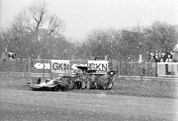 Ронни Петерсон на BRDC International Trophy 1973 года в Сильверстоуне