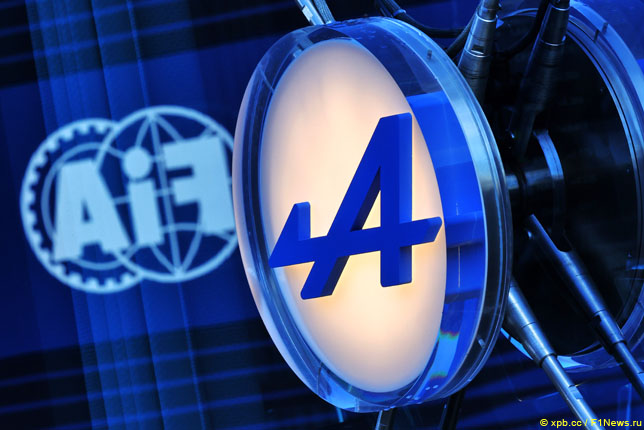 Логотипы Alpine и FIA