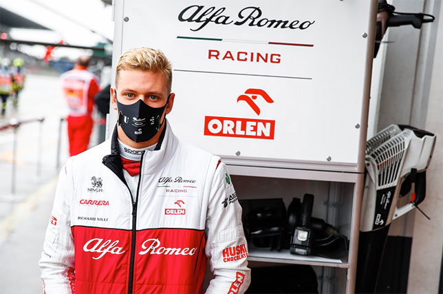 Мик Шумахер на Нюрбургринге, фото пресс-службы Alfa Romeo