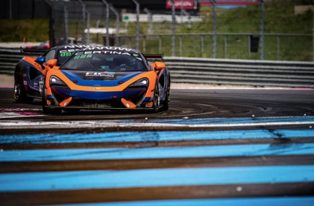 Машины команды United Autosports