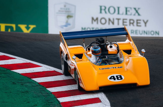 Зак Браун за рулём исторической машины McLaren M8D на трассе Лагуна-Сека, фото из социальных сетей