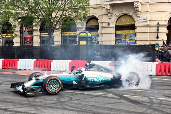 Валттери Боттас в Будапеште. Фото пресс-службы Mercedes