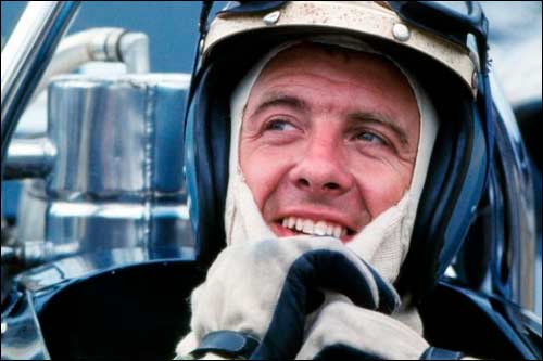 Пирс Каридж