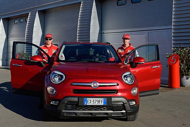 Кими Райкконен, Себастян Феттель и Fiat 500 X