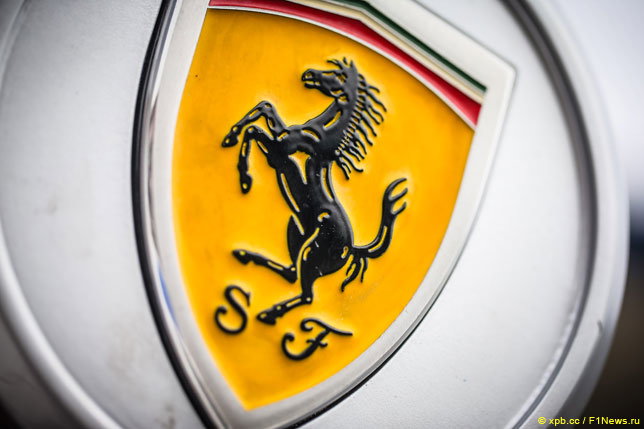 Логотип Ferrari