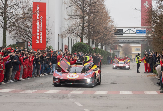 В Маранелло отпраздновали успех своей команды в WEC, фото Ferrari
