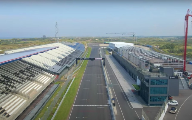 Автодром в Зандфорте с высоты птичьего полёта, стоп-кадр из ролика Mavic Air 2 Pilot, YouTube