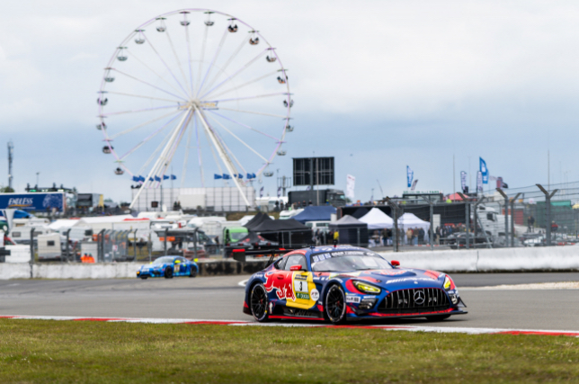 Mercedes-AMG GT3 команды Verstappen Racing на Нюрбургринге, фото Verstappen.com