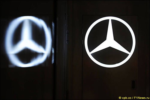Логотип Mercedes