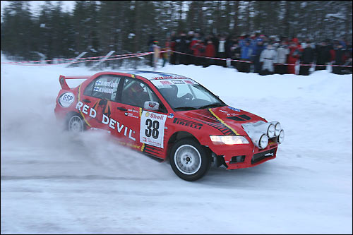 Мика Хаккинен на Arctic Lapland в 2007-м...