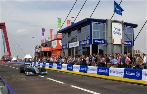 Нико Росберг на Bavaria City Racing в Роттердаме