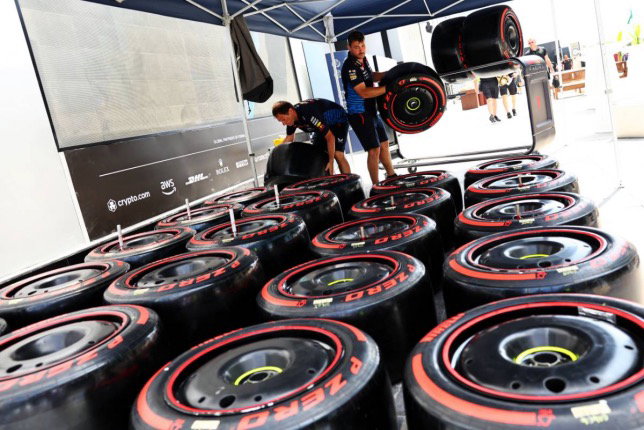 Резина Pirelli состава Soft, фото XPB