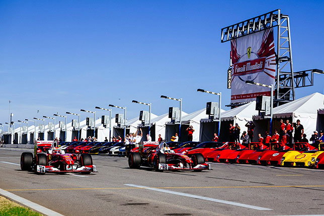 Гонщики Скудерии на фестивале Ferrari Racing Days в Дайтоне