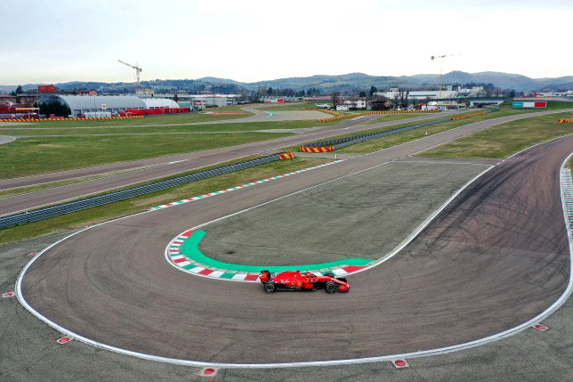 Карлос Сайнс на тестах во Фьорано, фото пресс-службы Ferrari