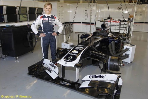 Сьюзи Вольфф в боксах Williams